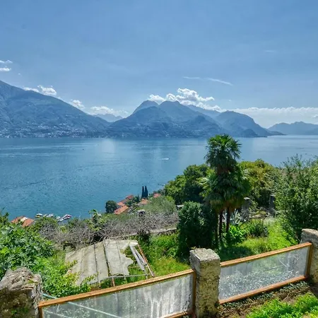 Pezzo 2-bedroom Lakeview With Shared Garden And Terrace * サン・シーロ