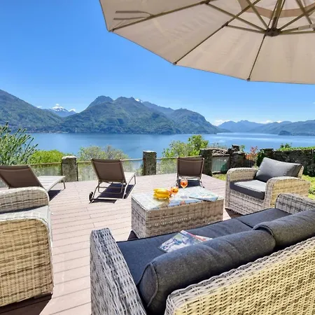 Pezzo 2-bedroom Lakeview With Shared Garden And Terrace * San Siro (Lombardy)