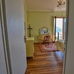 Pezzo 2-bedroom Lakeview With Shared Garden And Terrace Lägenhet San Siro (Lombardy)