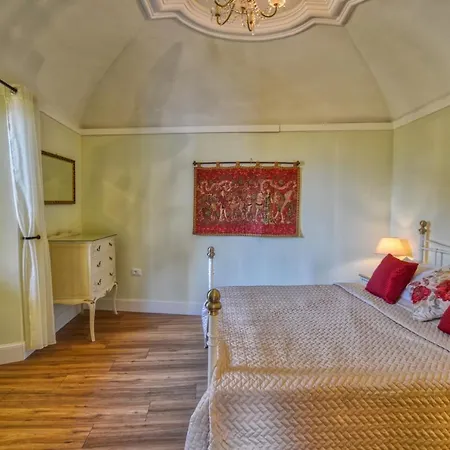 Pezzo 2-bedroom Lakeview With Shared Garden And Terrace *