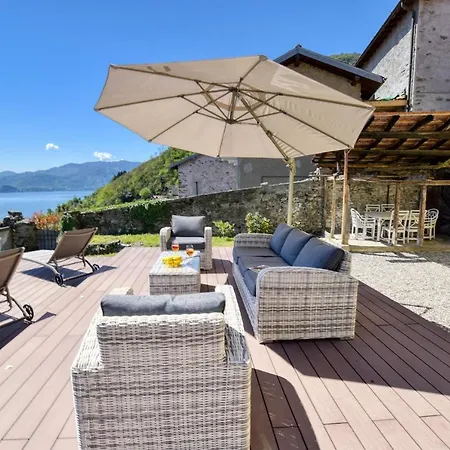 公寓 Pezzo 2-bedroom Lakeview With Shared Garden And Terrace